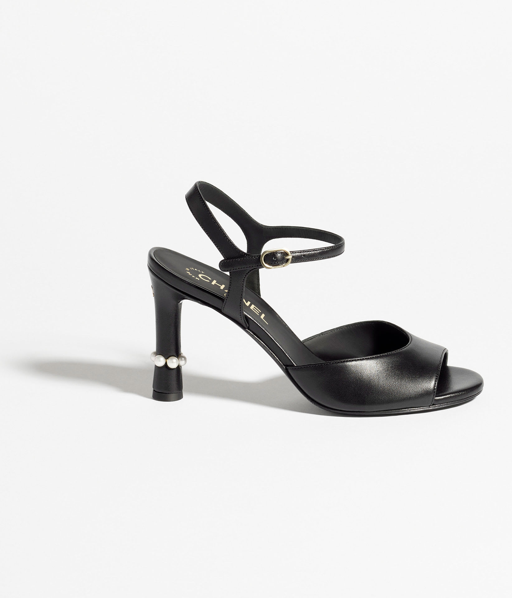 SALE 30％off O-24 Oliver Gal シャネル シューズ SALE 30％off O-24 Oliver Gal シャネル シューズの通販 by LEA